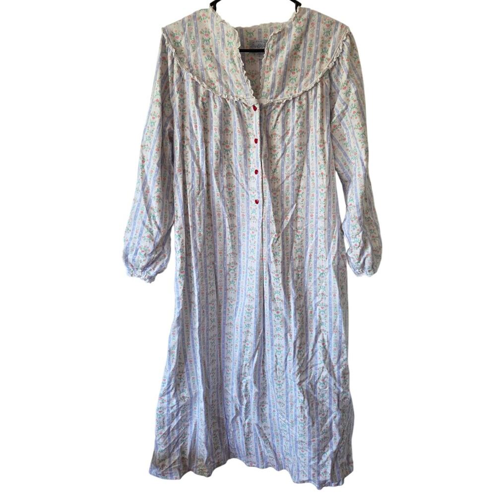 Lanz Of Salzburg Med Nightgown Dress Cotton Flannel Cottage Core Heart Button